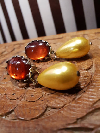 Vintage 1950s Faux Pearl Earrings Dangle Drop Crackle Glass Clip-On Orange Yellow