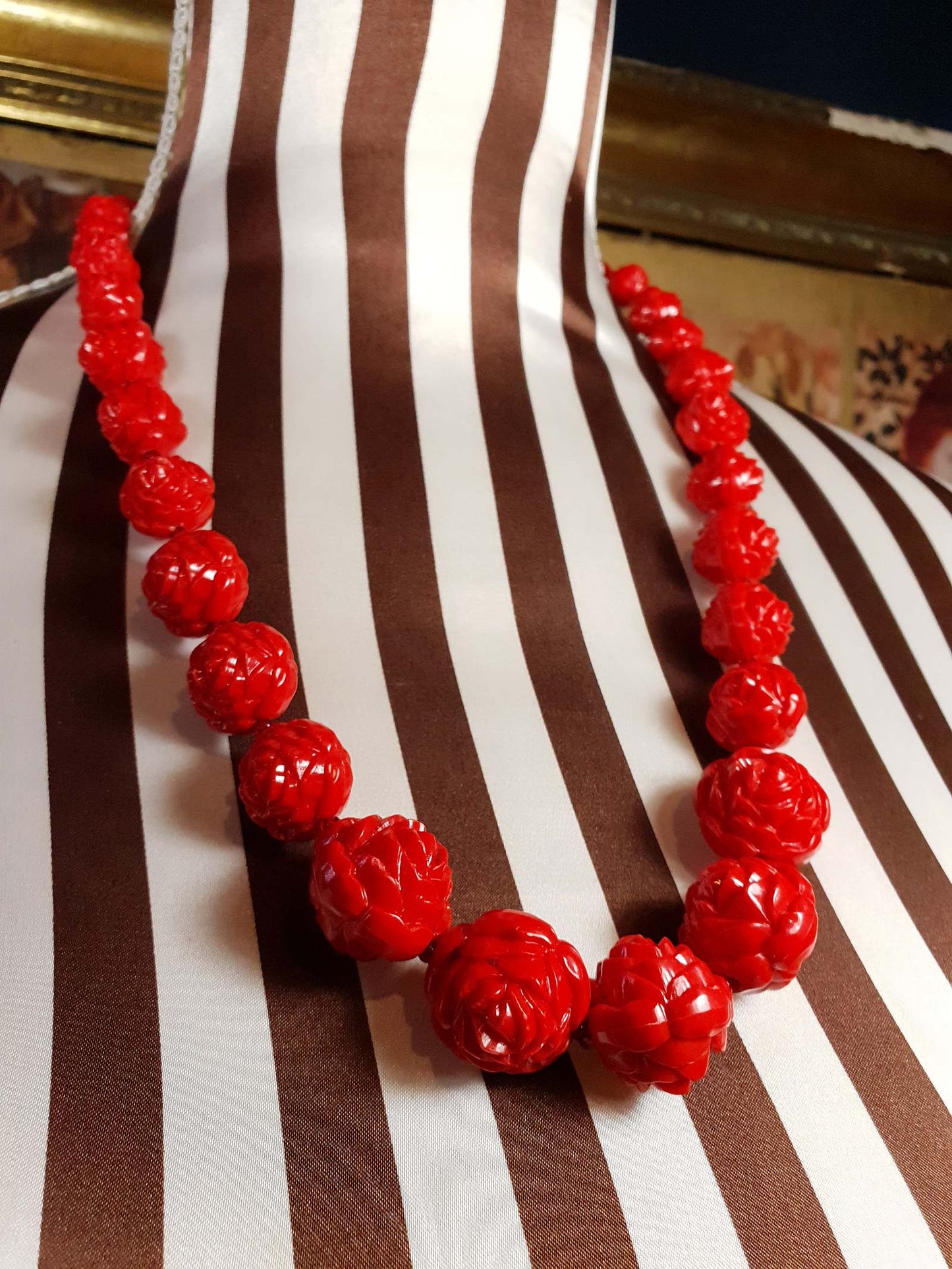 Vintage 1960s Cherry Red Necklace 24" Boho Carved Rose Resin