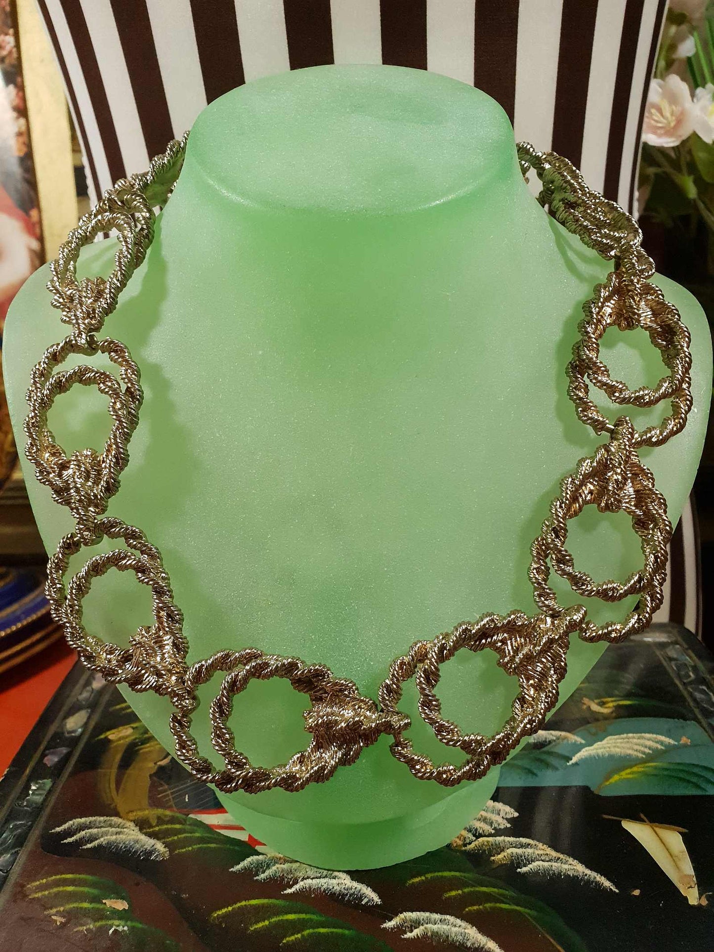 Vintage 1960s Choker Necklace 18" Textured Gold Tone Twisted Rope Chain