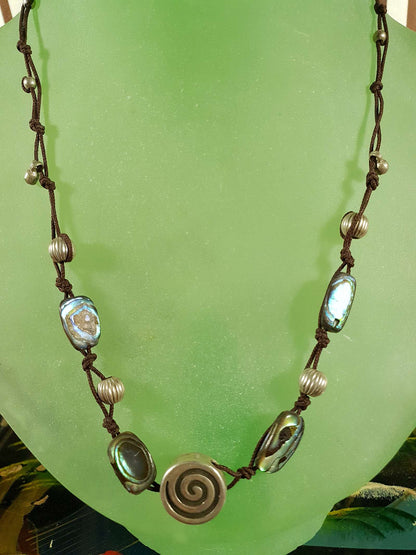 Vintage 1970s Sterling Silver Necklace 16.5" Artisan Abalone Shell Boho Bohemian Choker 925