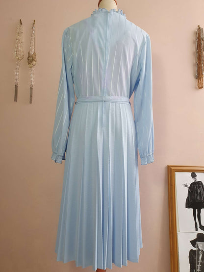 Vintage 1970s Pale Blue Pleated Day Dress - English Classics Size 14