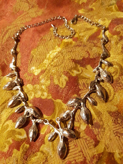 Vintage Diamante Leaf Necklace 17" - Rhinestone Silver Tone