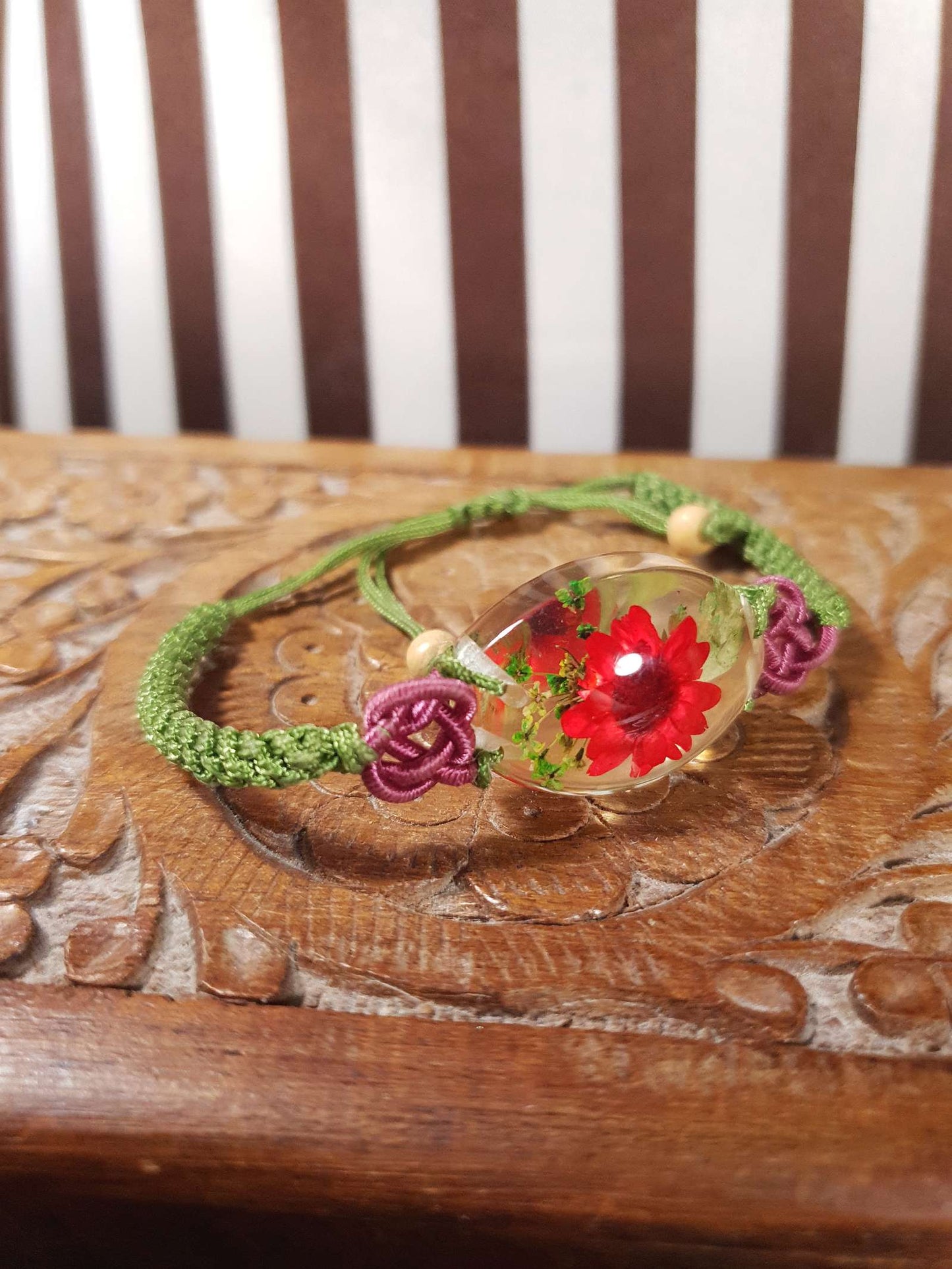 Vintage Lucite Floral  Boho Bracelet Y2K Bohemian Flower